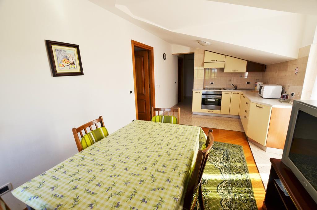 Apartments Sv. Pelegrin Umag Exterior foto